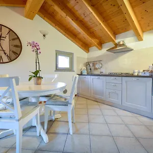 https://villa-dei-venti-comfort-holiday.italymilanhotels.net